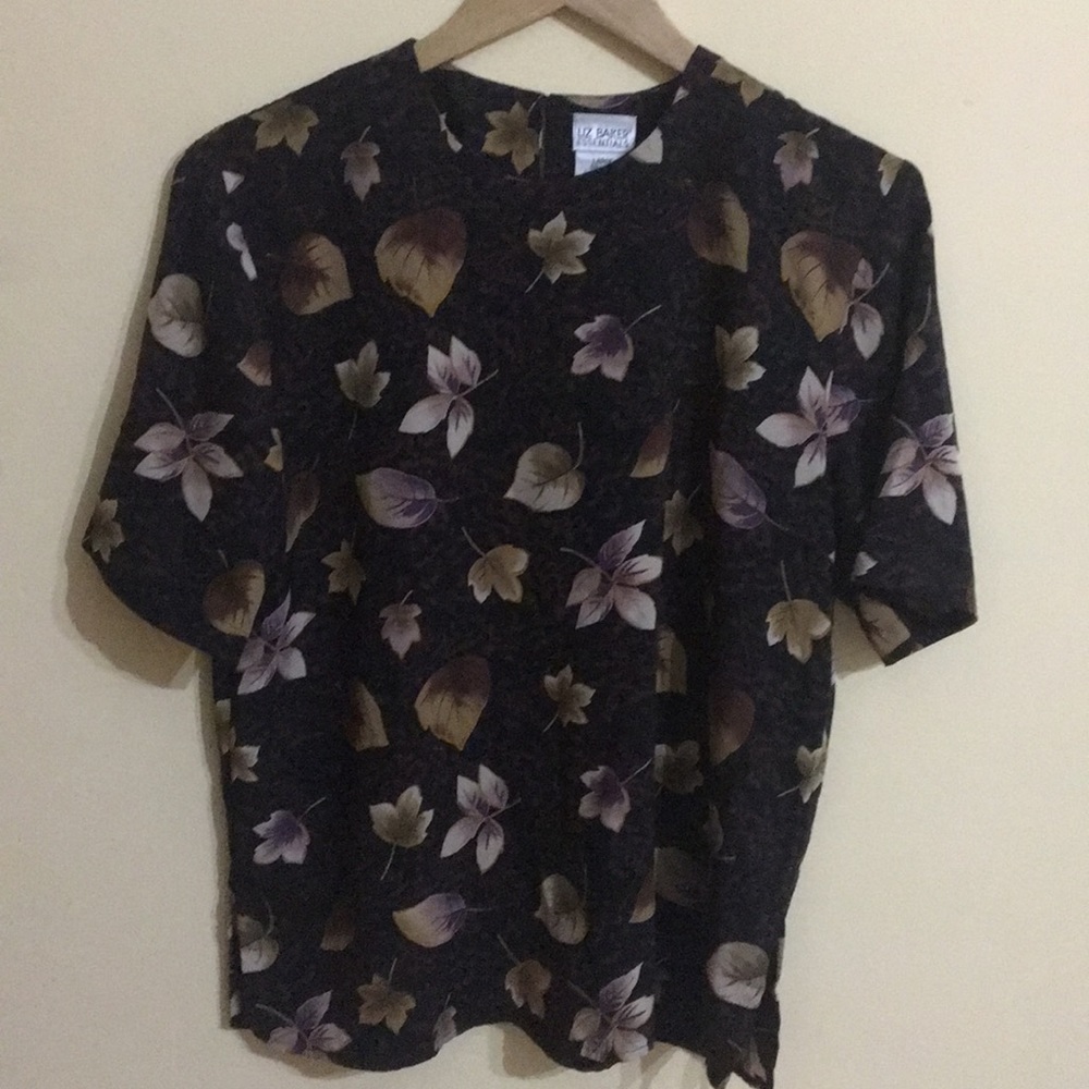 Liz Baker Essentials Womens blouse Lsz worn twice